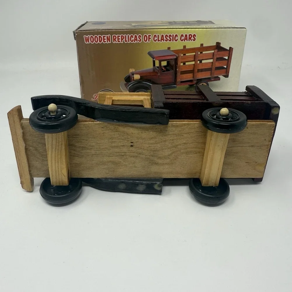 Kaidi Classic Cars Brown Wooden Truck Toy Vehicle Display New